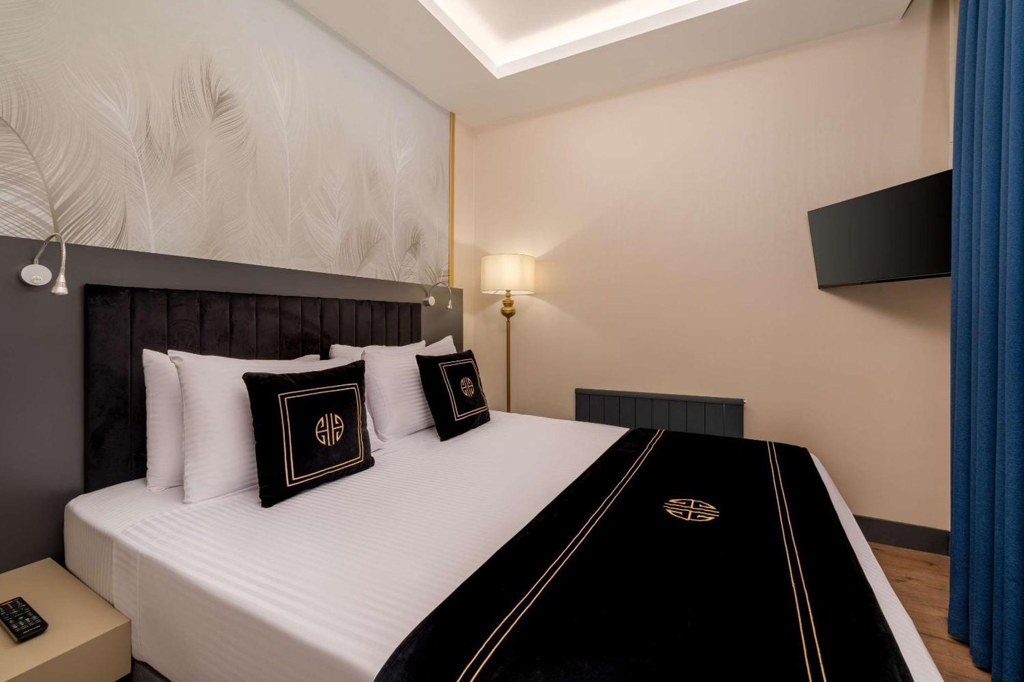 Best Western Premier Hidden Hills Hotel Istanbul Exterior photo A bedroom at the hotel